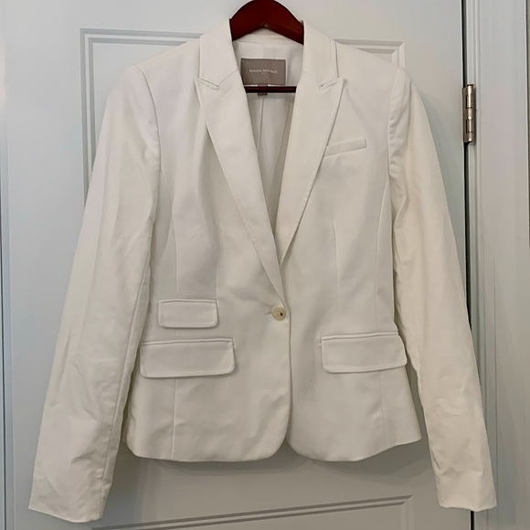Banana Republic Women’s Blazer - Picture 1 of 4
